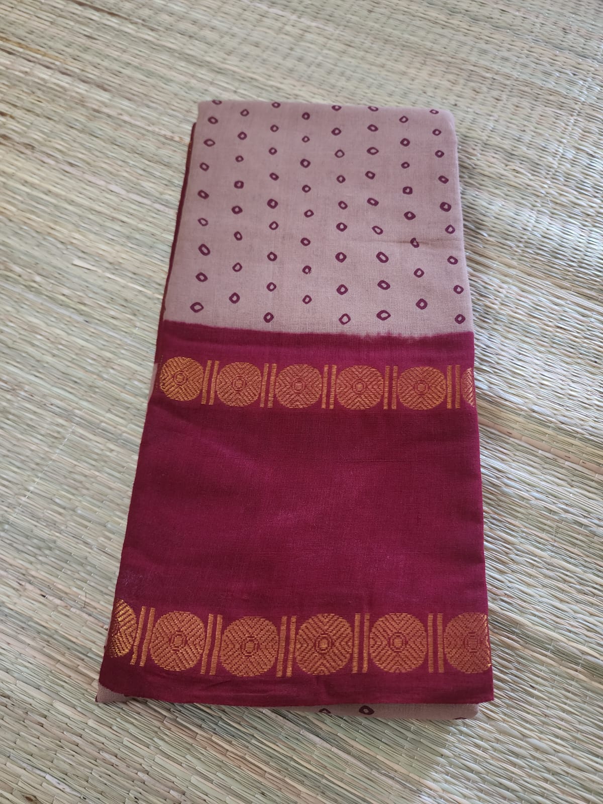 Madurai Sungudi saree (red border) (without blouse)