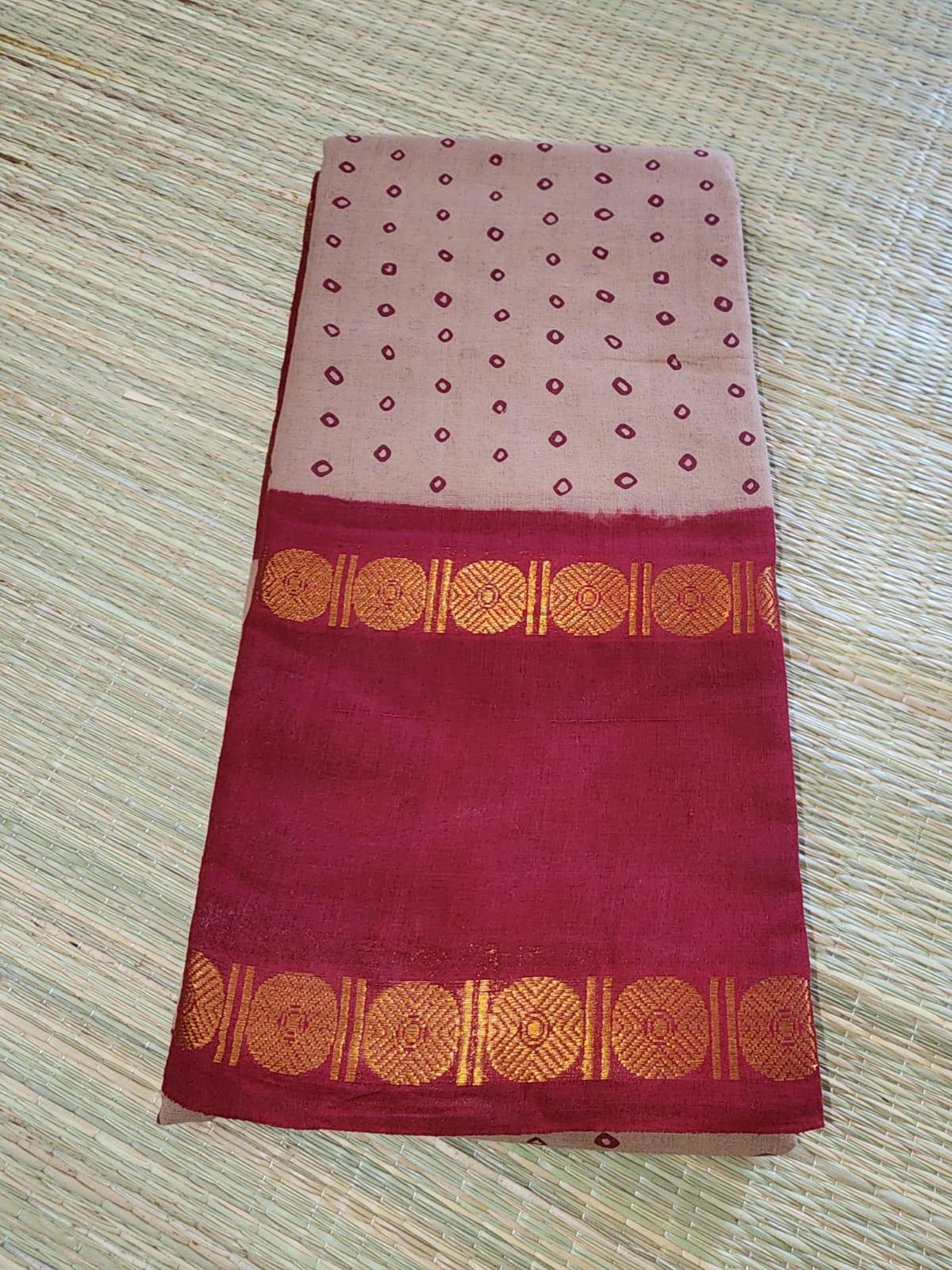 Madurai Sungudi saree (red border) (without blouse)