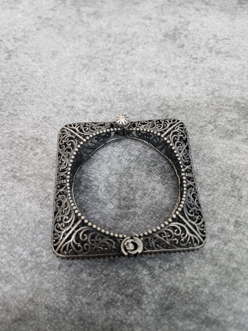 Bangles