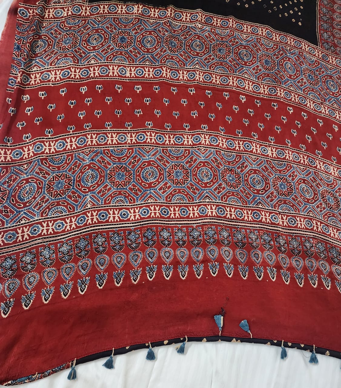 Bandhani Ajrakh saree (Black)