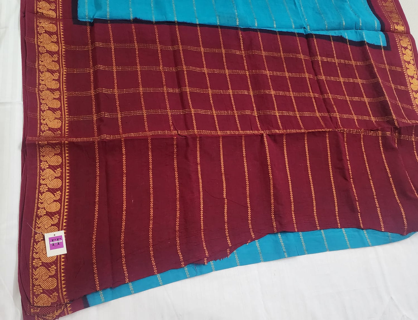 Madurai Sungudi saree (blue with red border) (without blouse)