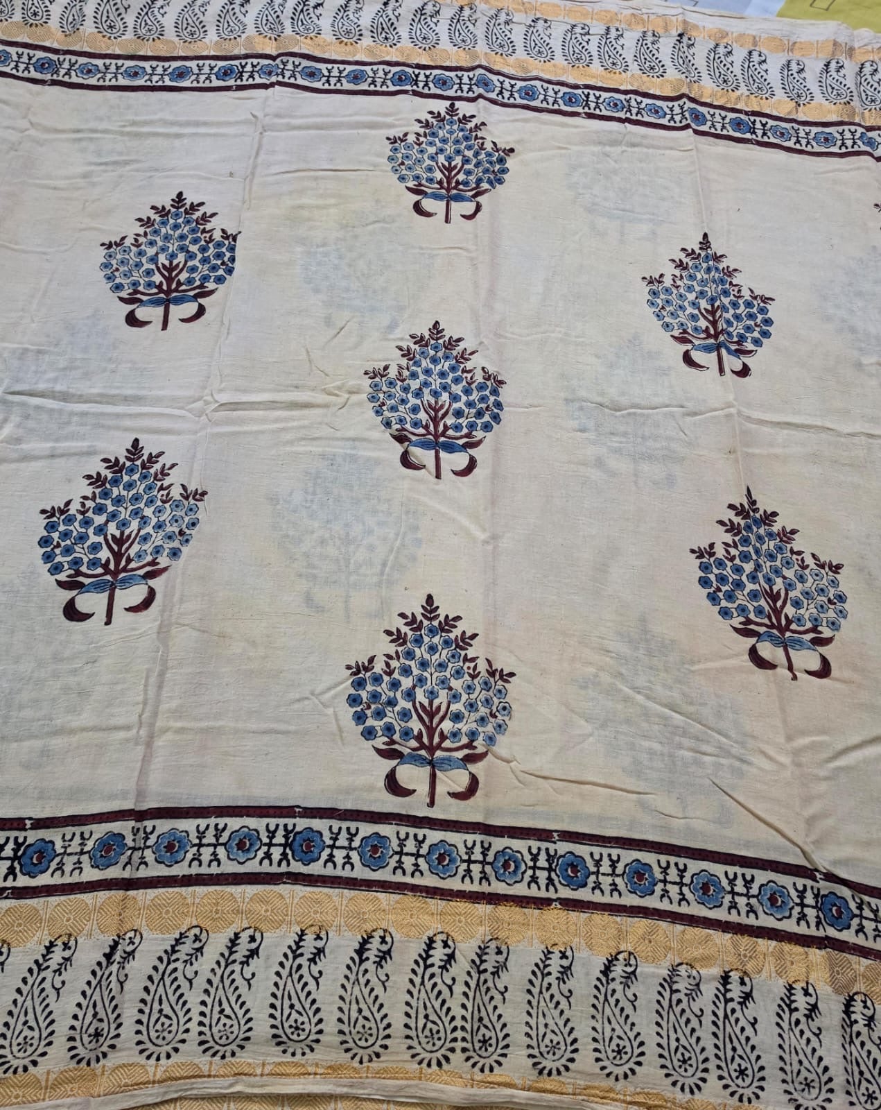 Madurai Cotton Ajrakh saree (Beige)