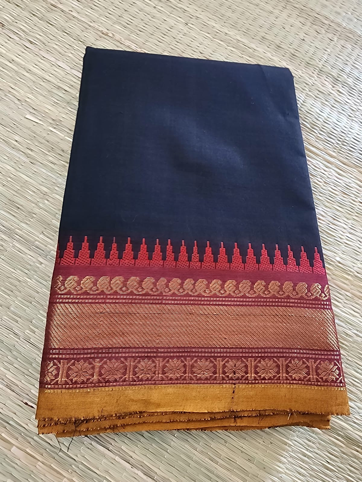 Madurai Sungudi saree (Black with red border)