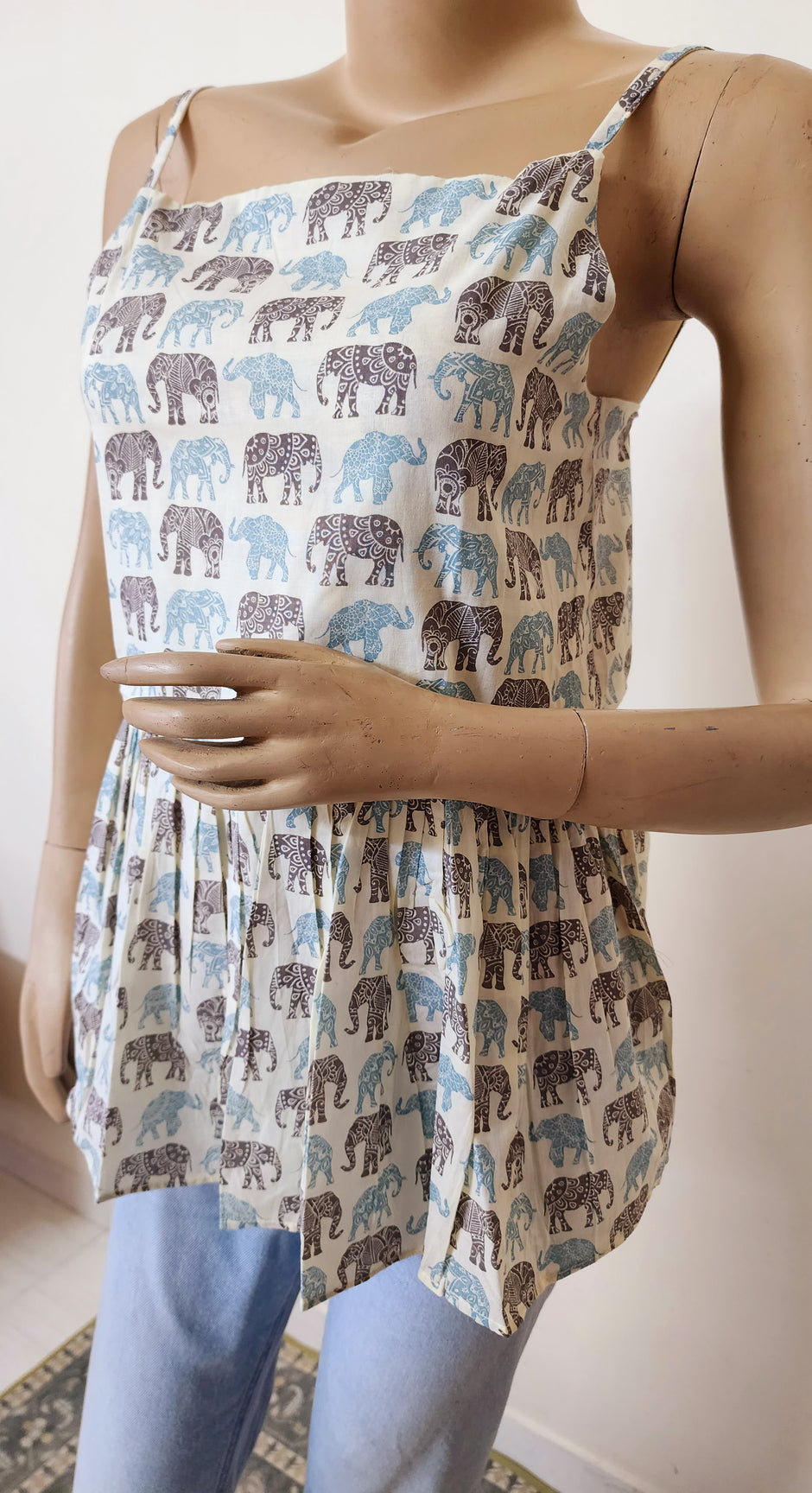 Spaghetti top & dresses – Fabric Fables