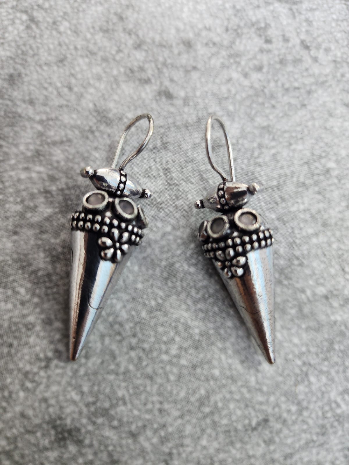 Earrings(White)